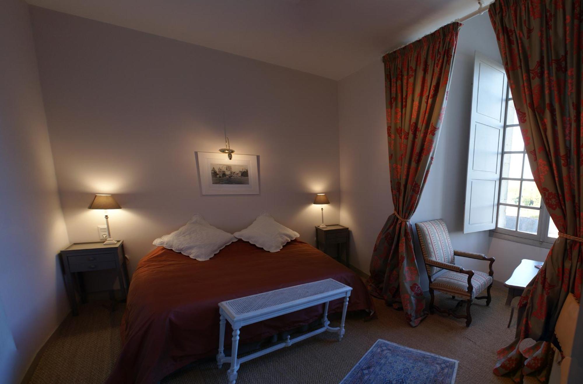 Chateau De Durtal Bed & Breakfast Luaran gambar