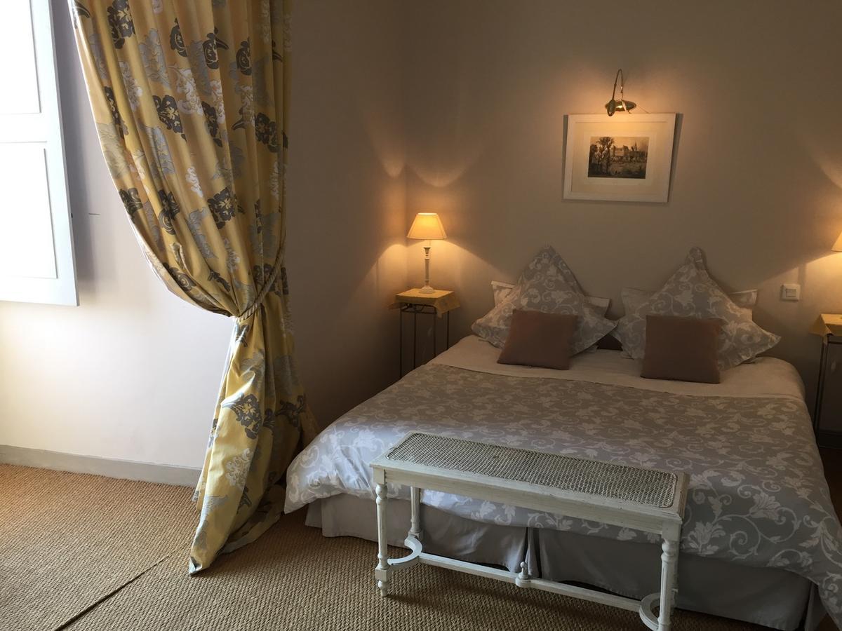 Chateau De Durtal Bed & Breakfast Luaran gambar
