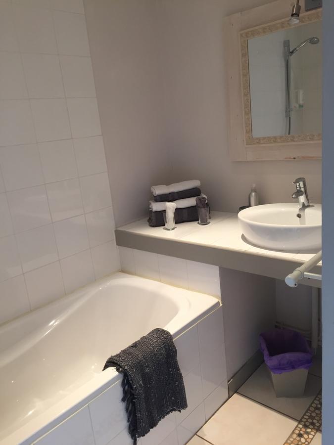 Chateau De Durtal Bed & Breakfast Luaran gambar